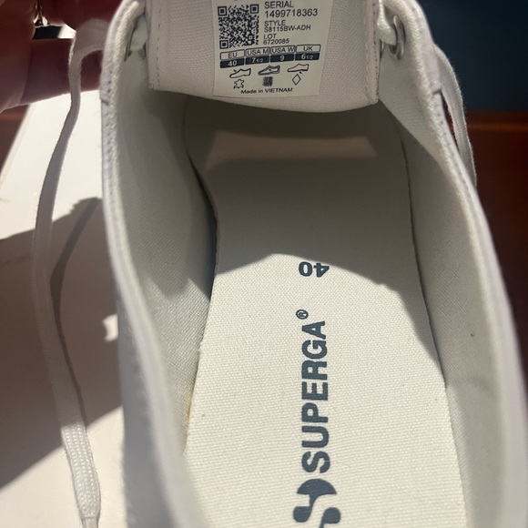 Superga Men’s Classic Shoe - size 7.5 - Picture 6 of 6